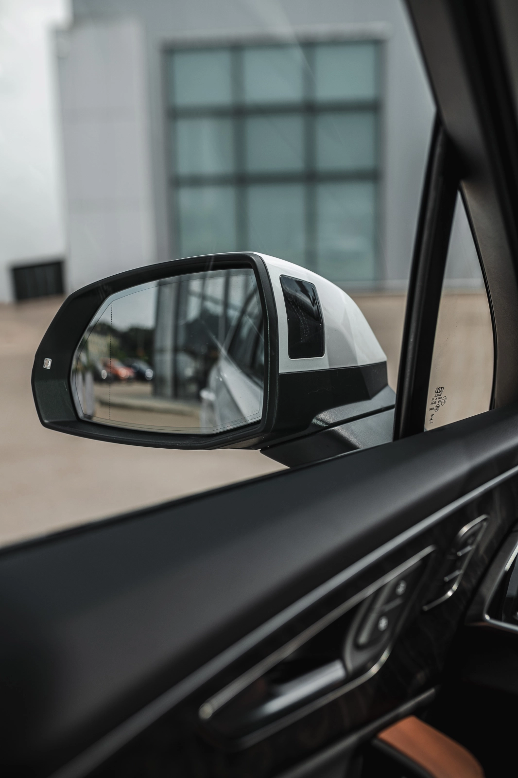 Индивидуальность в деталях